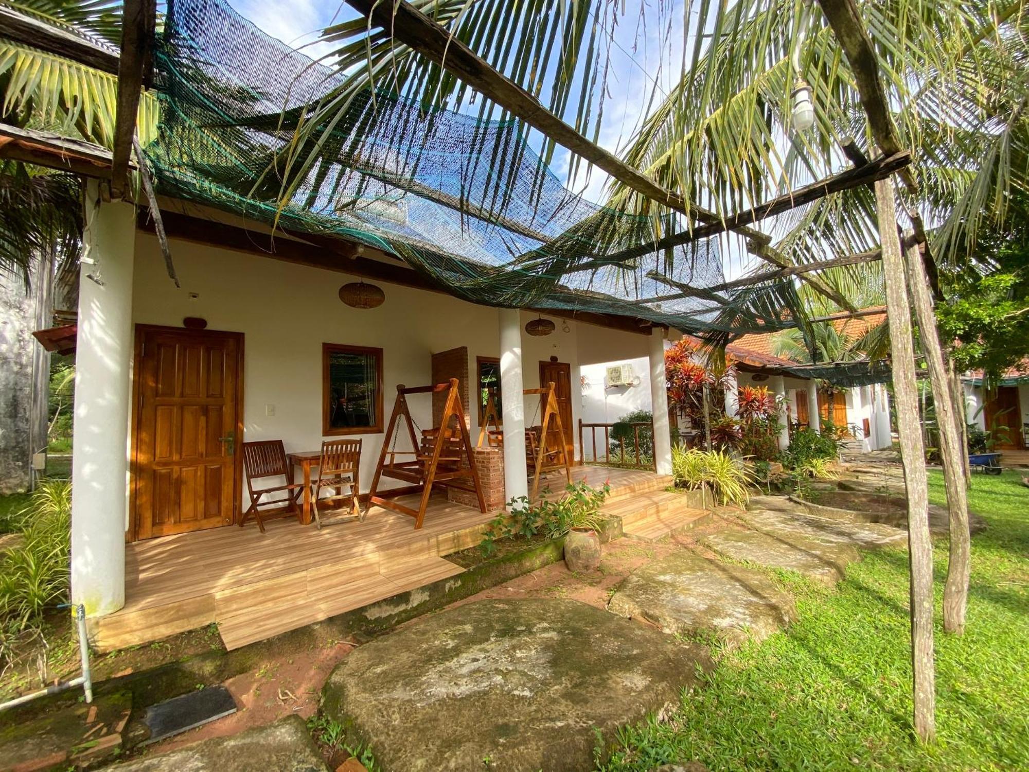 Y Nghia Bungalow Ong Lang ฟู้โกว๊ก ภายนอก รูปภาพ