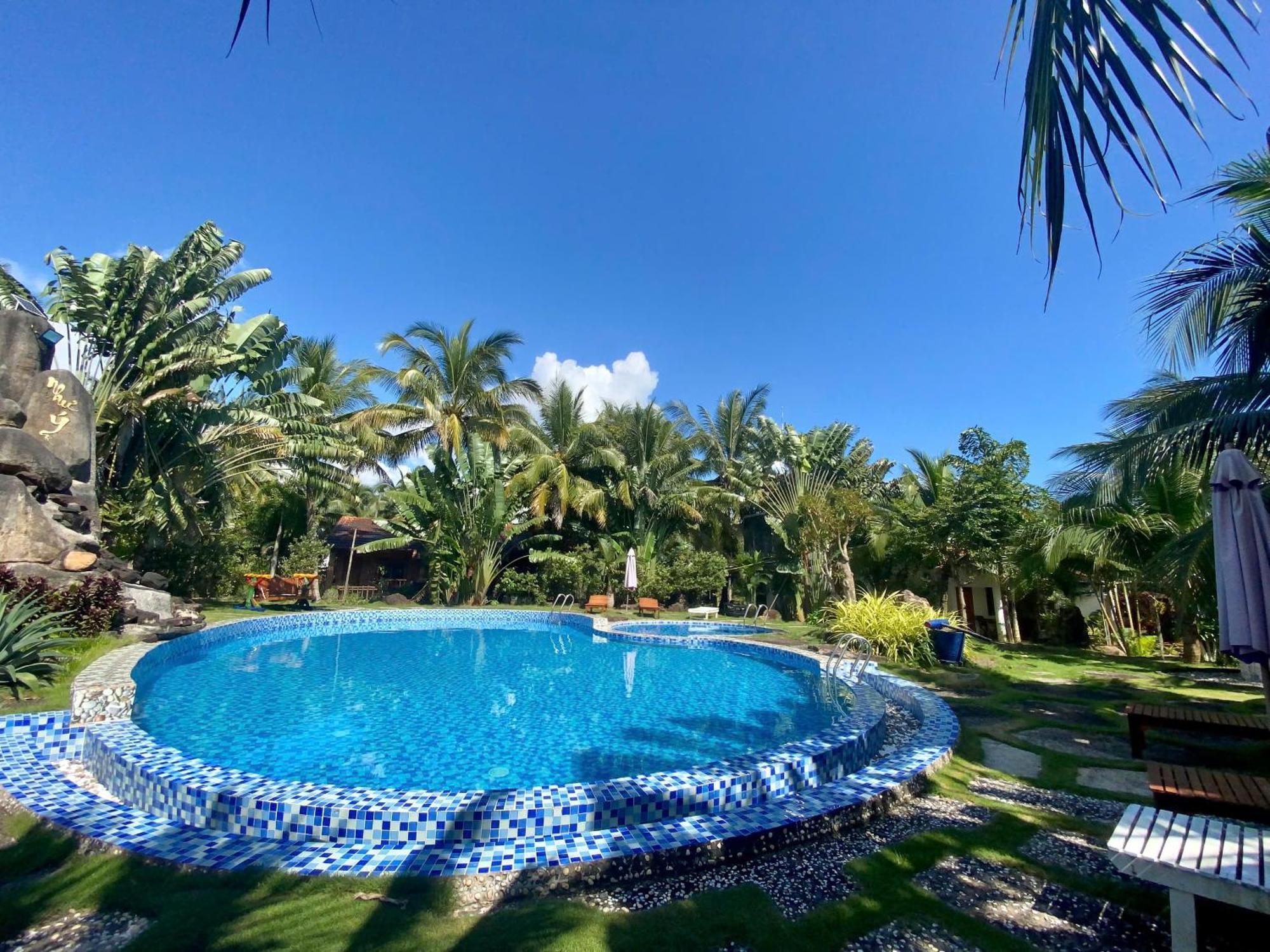 Y Nghia Bungalow Ong Lang ฟู้โกว๊ก ภายนอก รูปภาพ