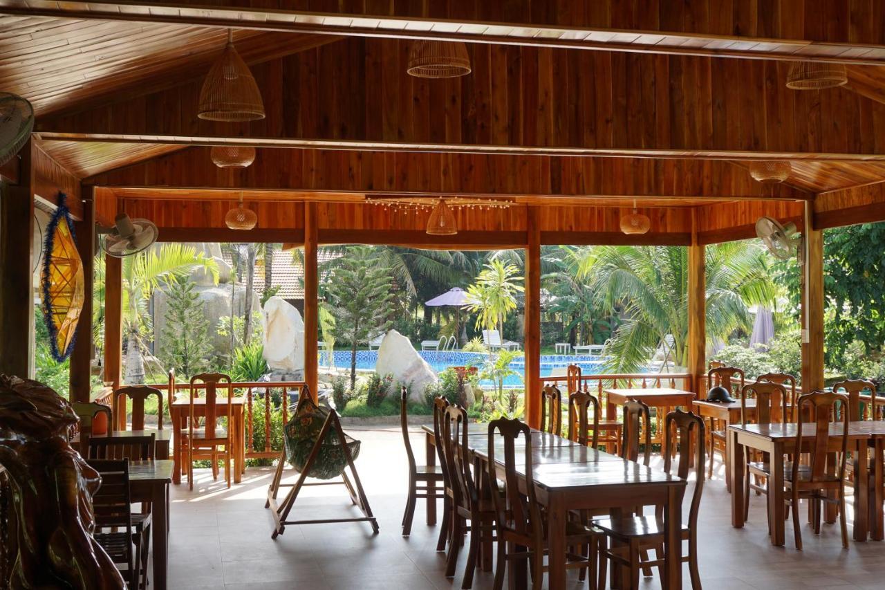 Y Nghia Bungalow Ong Lang ฟู้โกว๊ก ภายนอก รูปภาพ