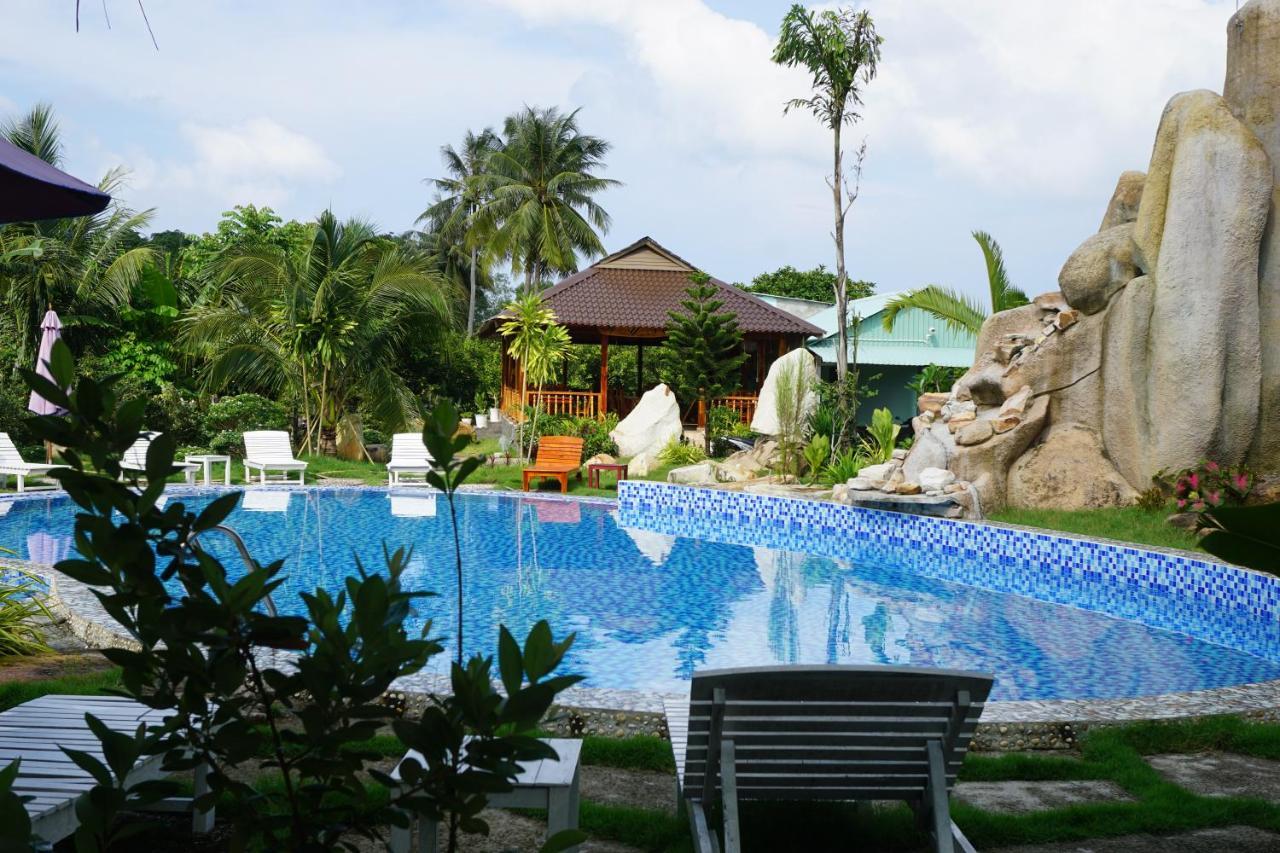 Y Nghia Bungalow Ong Lang ฟู้โกว๊ก ภายนอก รูปภาพ